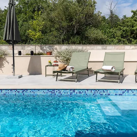 Villa Luxury Gina *