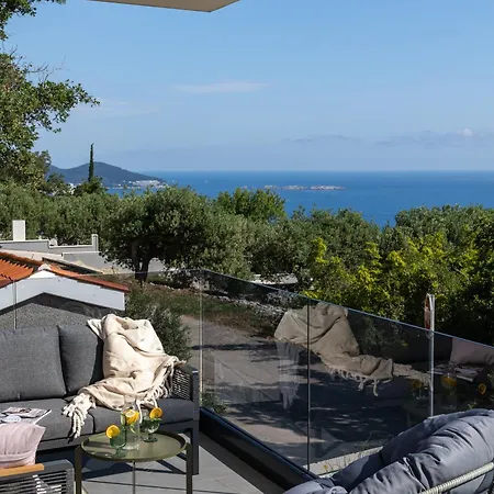 Vila Luxury Gina *