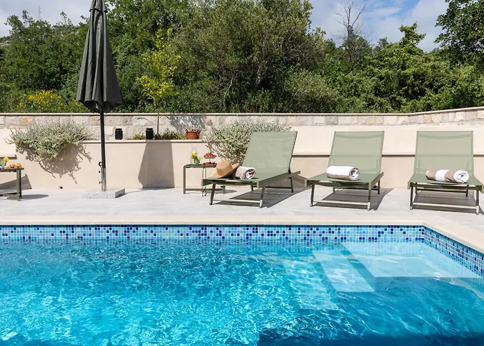 别墅 Luxury Gina *