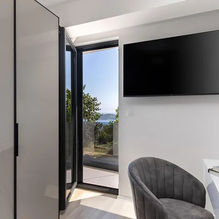 Luxury Gina ドゥブロブニク